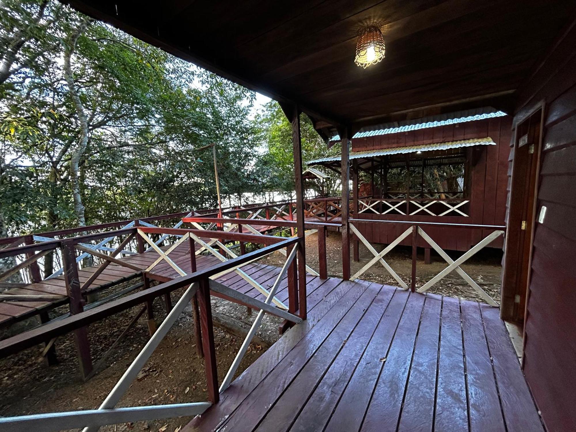 Vista Do Lago Jungle Lodge Cajual Bagian luar foto