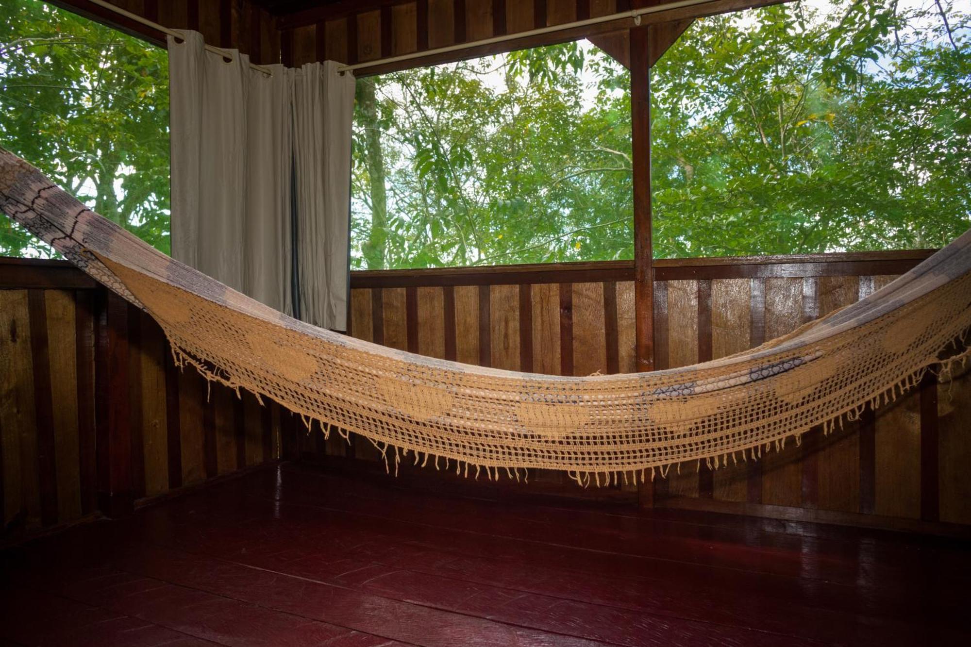 Vista Do Lago Jungle Lodge Cajual Bagian luar foto